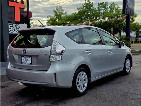 2013 Toyota Prius v