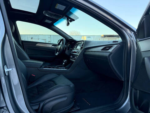 2018 Hyundai Sonata Sport