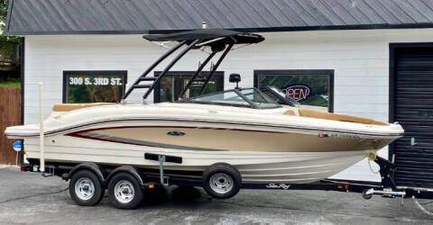 2016 Sea Ray SPX 210