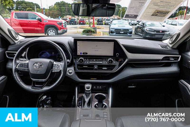 2023 Toyota Highlander Hybrid Limited