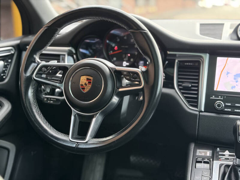 2018 Porsche Macan