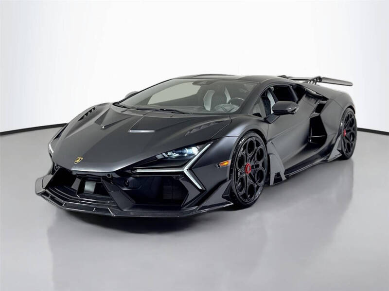 2024 Lamborghini Revuelto