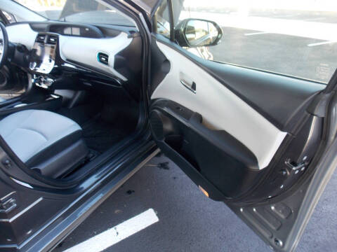 2018 Toyota Prius Three