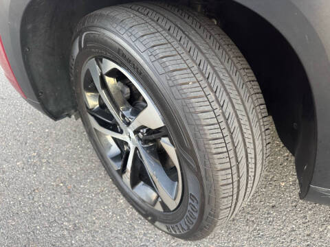 2024 Chevrolet Trax RS