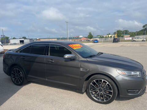 2019 Ford Taurus Limited