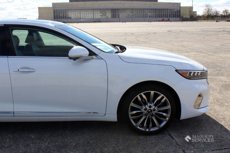 2020 Kia Cadenza Limited