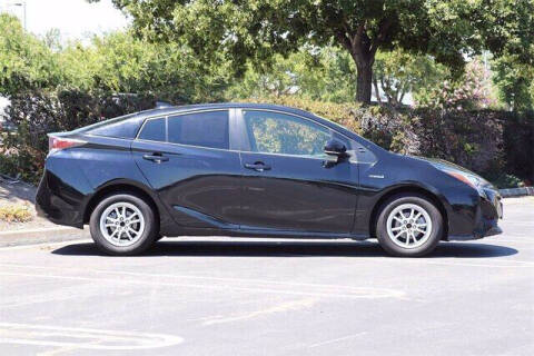 2017 Toyota Prius One