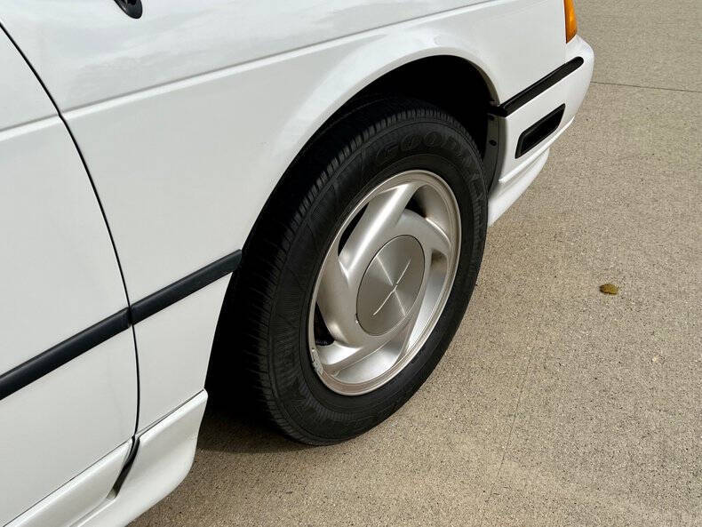 1991 Ford Thunderbird SC