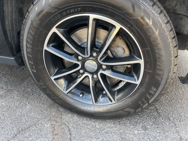 2015 Dodge Grand Caravan SXT Plus