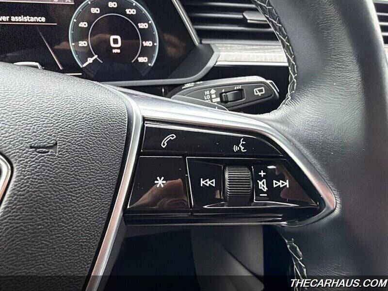 2022 Audi e-tron quattro Chronos