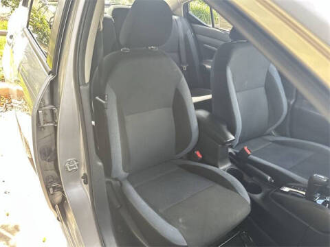 2023 Nissan Versa SV