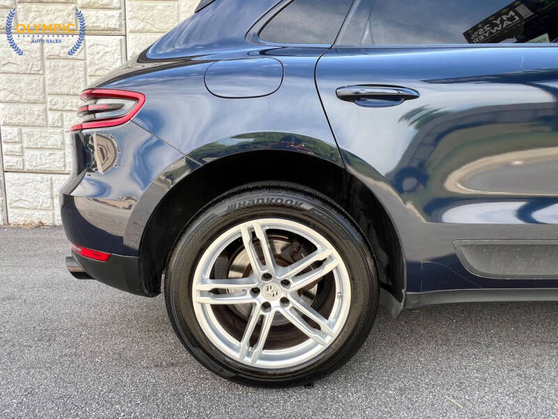 2017 Porsche Macan
