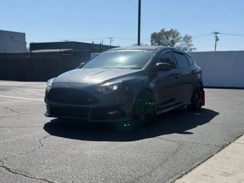 2017 Ford Focus ST