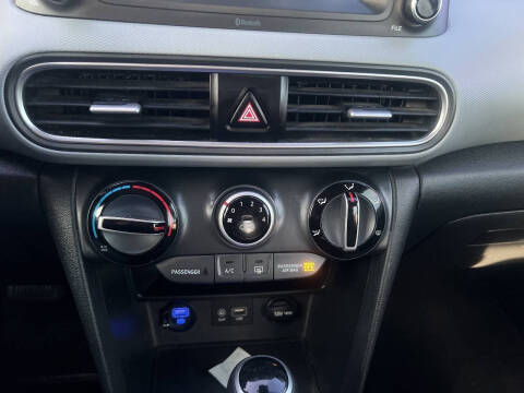 2021 Hyundai Kona SE