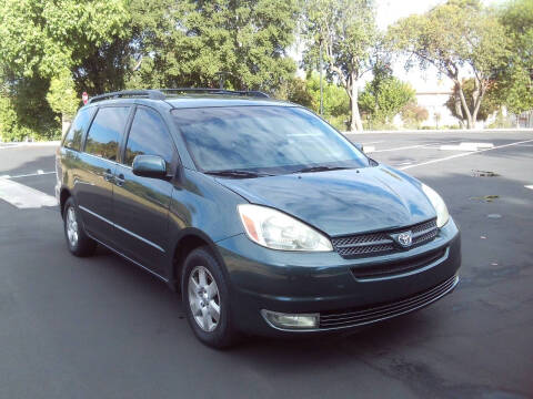 2004 Toyota Sienna XLE Limited 7 Passenger