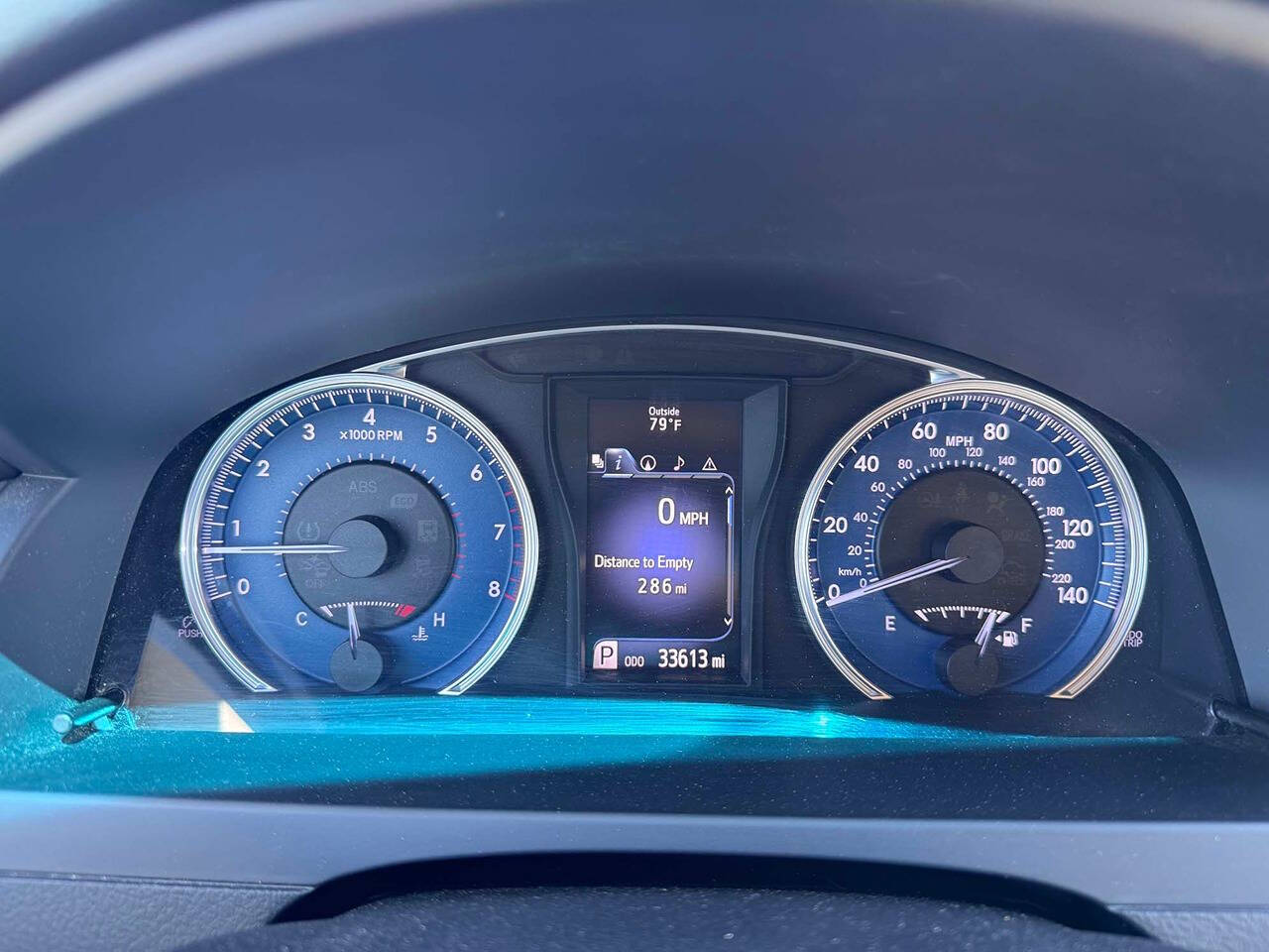 2015 Toyota Camry 8