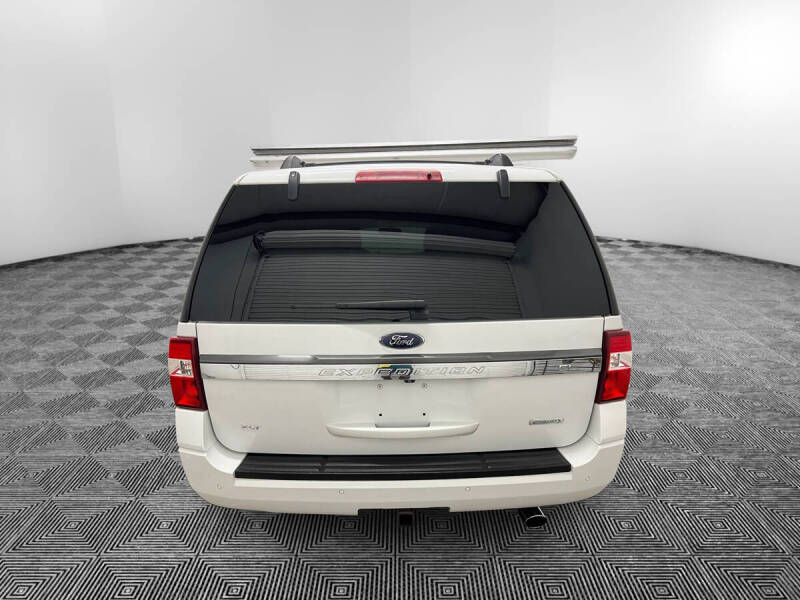 2017 Ford Expedition EL XLT