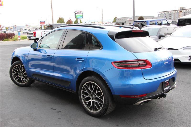 2018 Porsche Macan