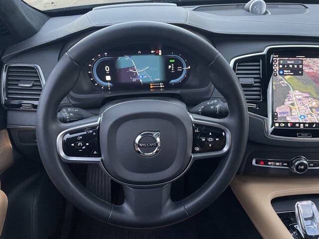 2023 Volvo XC90 Recharge T8 Ultimate Bright Theme 7P