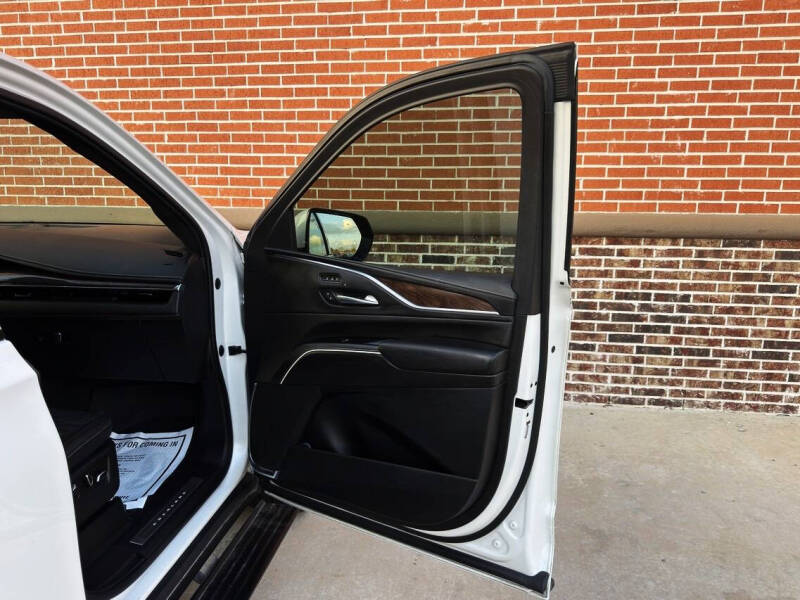 2021 Cadillac Escalade ESV Sport Platinum