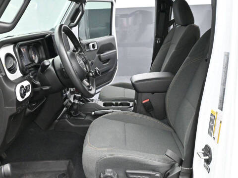 2024 Jeep Gladiator Sport