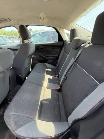2012 Ford Focus SE