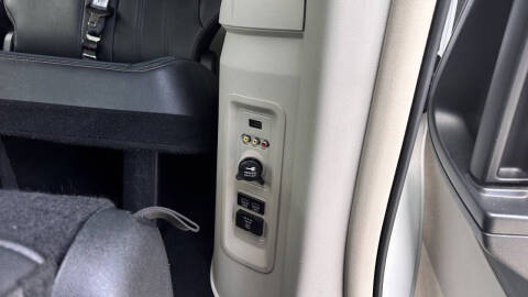 2014 Chrysler Town and Country Touring