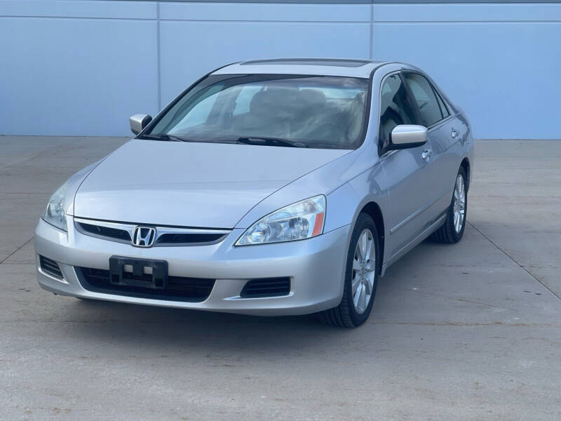 2007 Honda Accord for sale at Clutch Motors in Lake Bluff IL