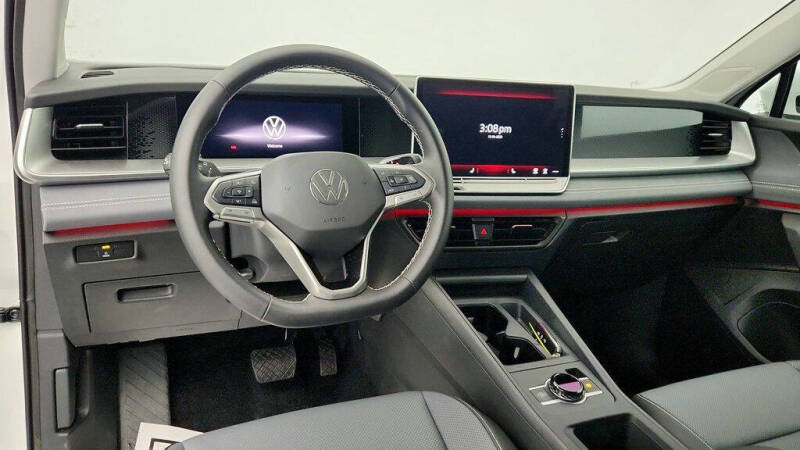 2025 Volkswagen Tiguan SE