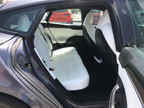 2022 Tesla Model S