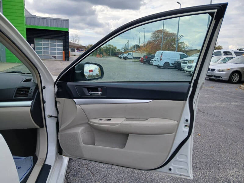 2010 Subaru Legacy 2.5i