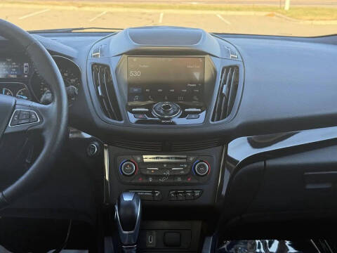 2019 Ford Escape Titanium