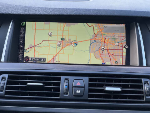 2016 BMW 5 Series 528i