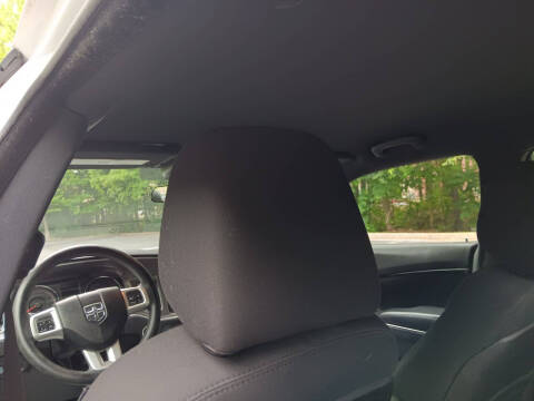 2012 Dodge Charger SE