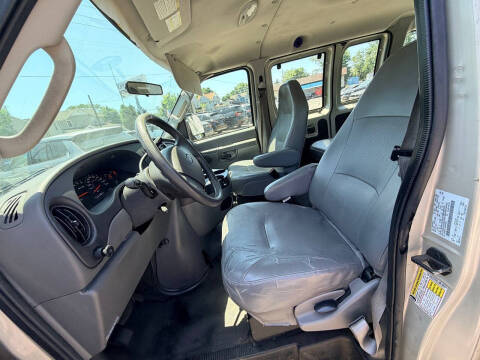 2006 Ford E-Series E-350 SD XL