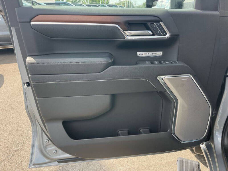 2024 GMC Sierra 1500