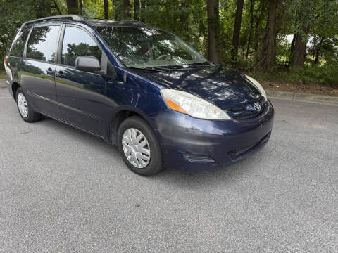 2007 Toyota Sienna CE 7-Passenger