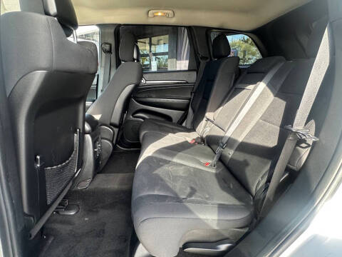 2013 Jeep Grand Cherokee Laredo