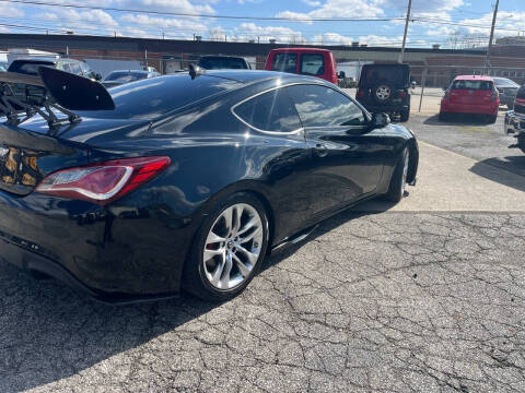 2014 Hyundai Genesis Coupe 2.0T R-Spec