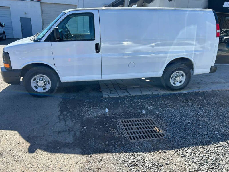 2015 Chevrolet Express 2500