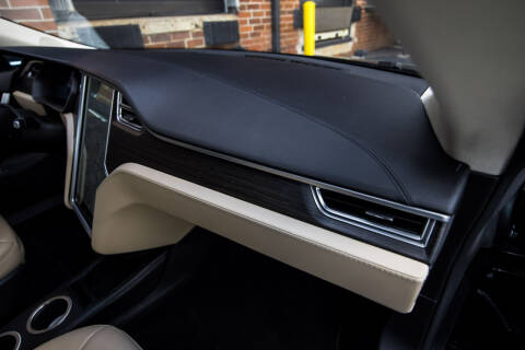 2014 Tesla Model S 85