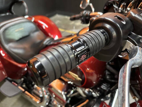 2023 Harley-Davidson FLHTCUTGAN - Tri Glide U