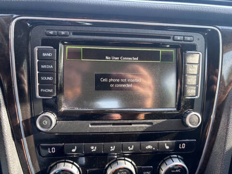 2014 Volkswagen Passat 2.0L TDI SEL Premium