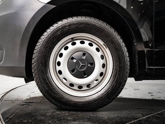 2023 Mercedes-Benz Metris Passenger