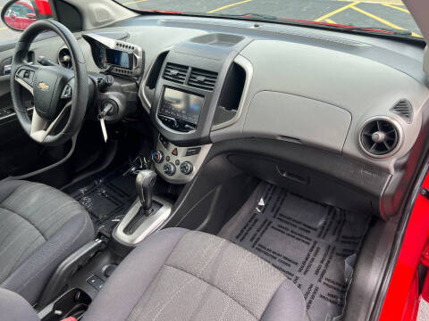 2013 Chevrolet Sonic LT Auto