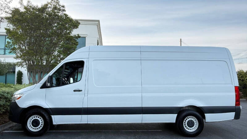 2021 Freightliner Sprinter 2500