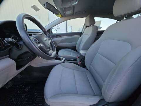 2018 Hyundai Elantra