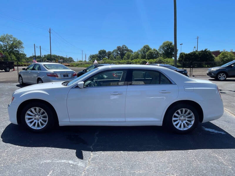 2013 Chrysler 300