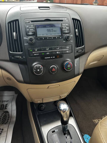 2011 Hyundai Elantra Touring SE