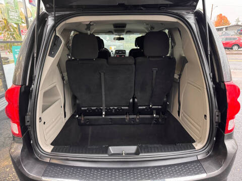 2016 Dodge Grand Caravan SXT